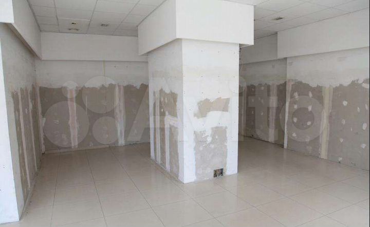 Стрит-ритейл