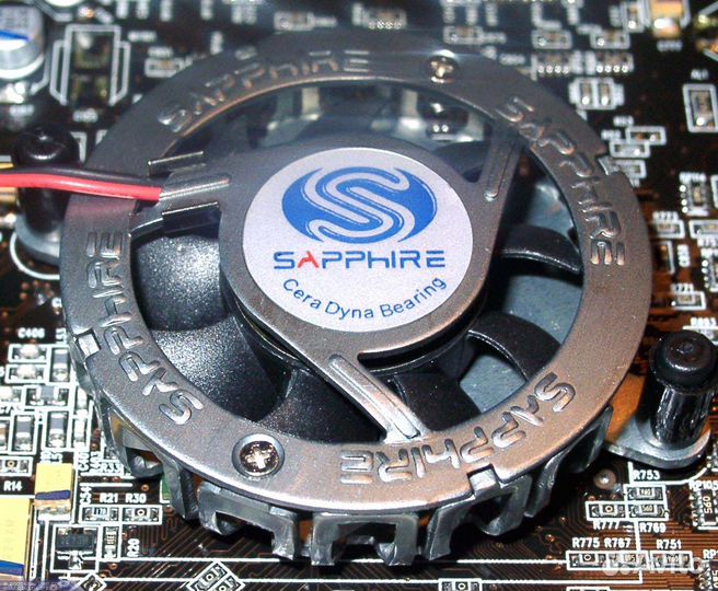 Sapphire ATI radeon 9600XT 128 DDR sdram