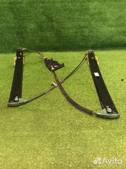 Стеклоподъемник передний левый Volkswagen Touareg