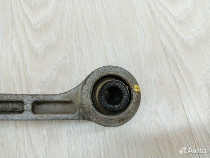 Опора двигателя задняя Hyundai Ix35