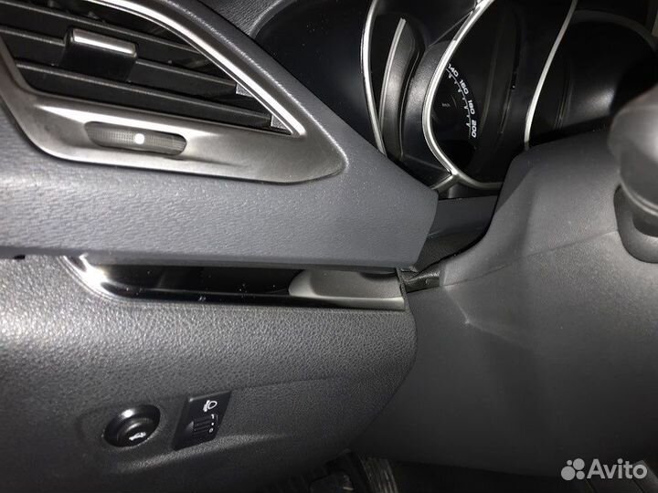 Молдинги дверей и приборной панели Лада веста