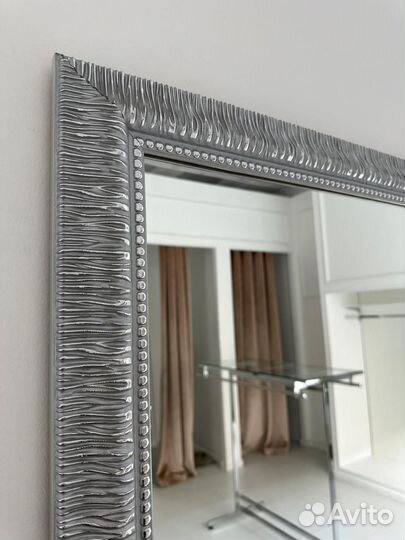 Зеркало настенное