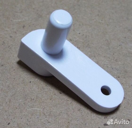 Упор двери нижний правый для холодильника stino