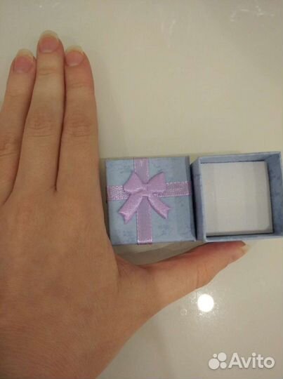 Коробочка подарочная