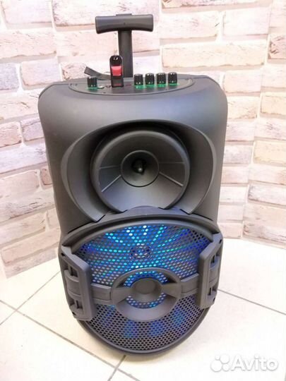 Колонка с блютуз