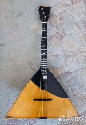 Балалайка мастера В.М. Зеленцова 1981г