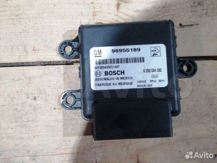 Блок управления парктрониками Opel Antara