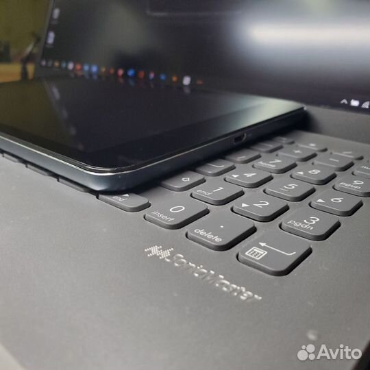 Планшет Prestigio Multipad 4