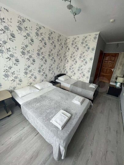 Комната 18 м² в 6-к., 2/4 эт.