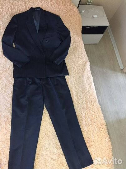 Костюм