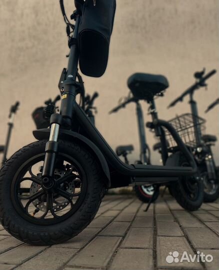 Электросамокат куго с1