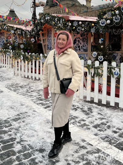 Капор и варежки итальянская ангора, ручная работа