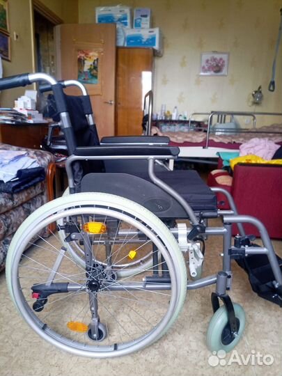 Коляска инвалидная