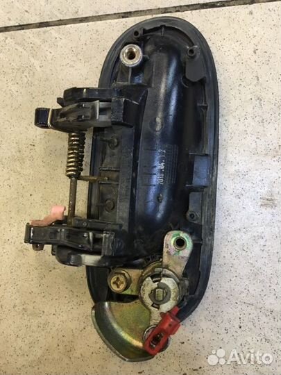 Ручка двери внешняя передняя левая Nissan Almera