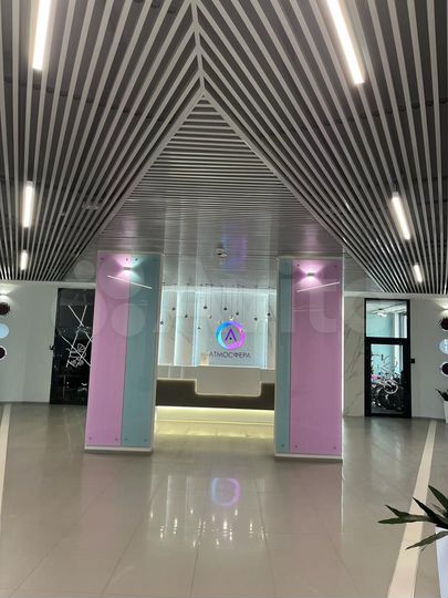 2-к. квартира, 55 м², 8/19 эт.