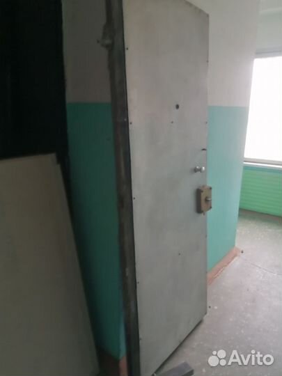 Отдам бесплатно дверь входная