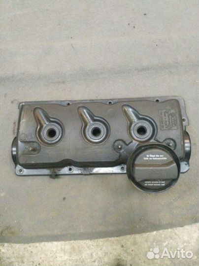 Клапанная крышка Audi A4 B5 AQD
