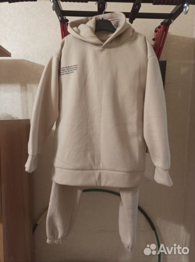 Спортивный костюм женский теплый 46