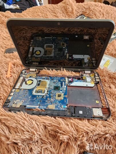 Ноутбук dell inspiron 5520 на запчасти