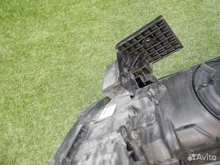 Фара правая Kia Rio