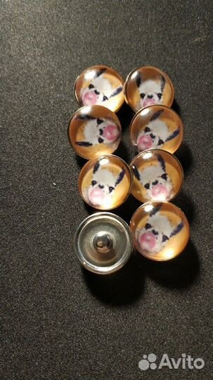 Стеклянный шарик на телефон. Лама