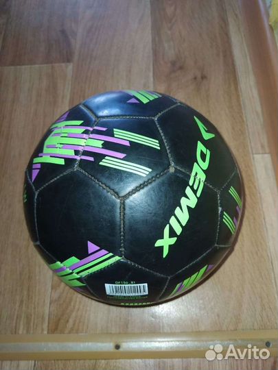 Ремонт футбольных, волейбольных и др