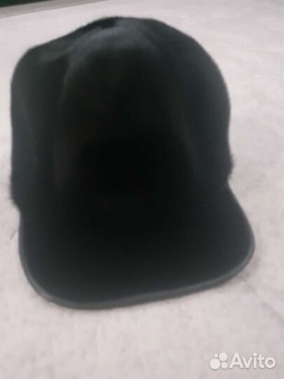 Женская кепка из нерпы