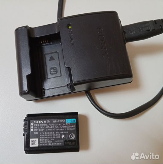 Sony np fw50 + зарядка