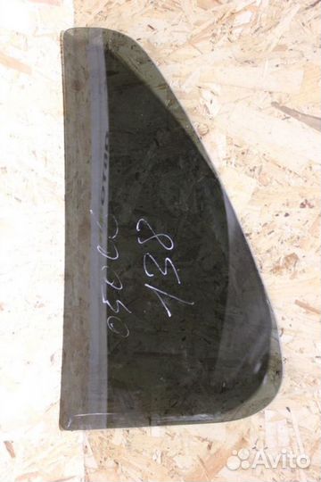 Стекло двери задней правой форточка Ml 163