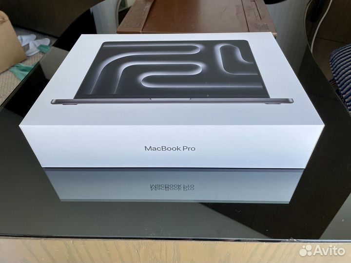 Apple MacBook Pro 14 M3 Pro, 18GB, 1TB SSD