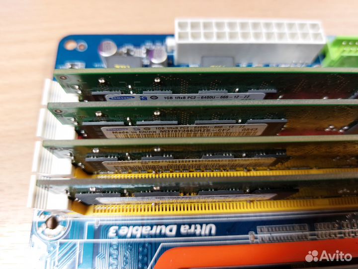 GA-MA790X-UD3P / Phenom II X4 810 / 4Gb DDR2 800