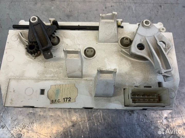 Блок управления отопителя салона (печки) Peugeot