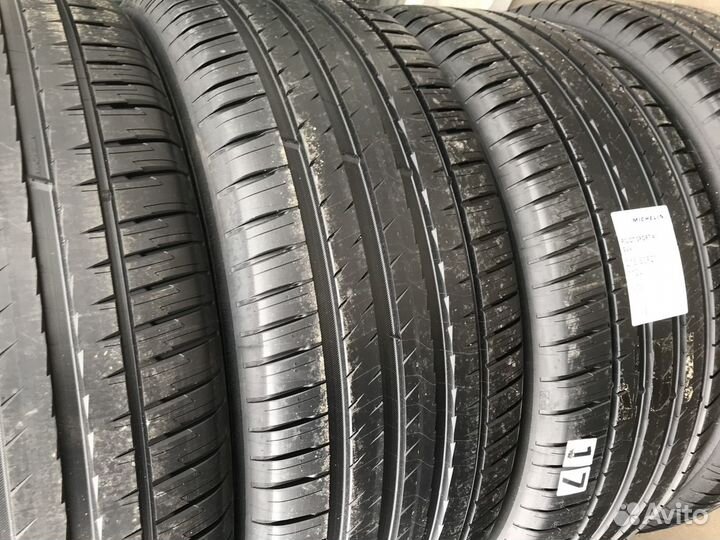 Michelin Pilot Sport 4 SUV 325/40 R22 и 285/45 R22