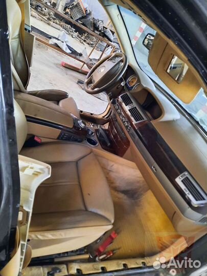 Декоративная накладка торпеды дерево BMW 7-series