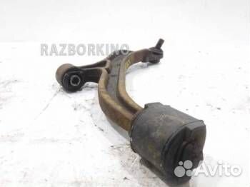 Рычаг передний левый нижний