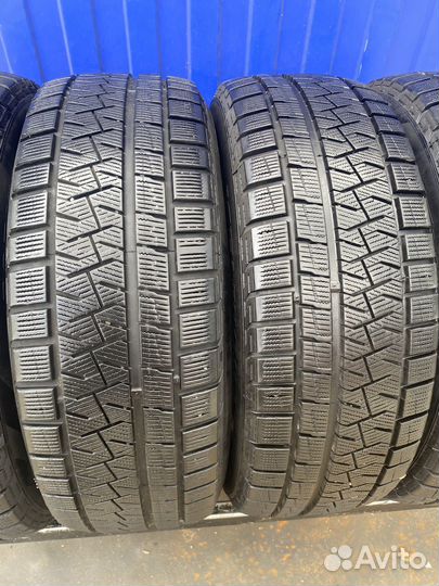 Pirelli Ice Asimmetrico Plus 205/65 R16