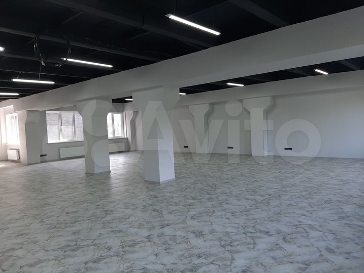 Офисное помещение, 194 м²