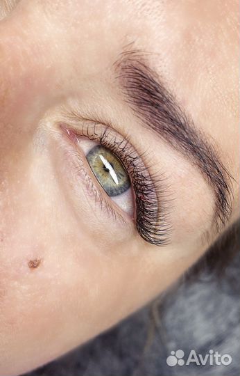 Маникюр, педикюр, наращивание ресниц