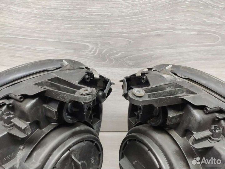 Фары ксенон с корректором на Mercedes E W211