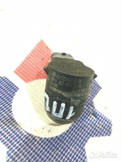 Датчик парковки передний правый Mercedes-Benz W212