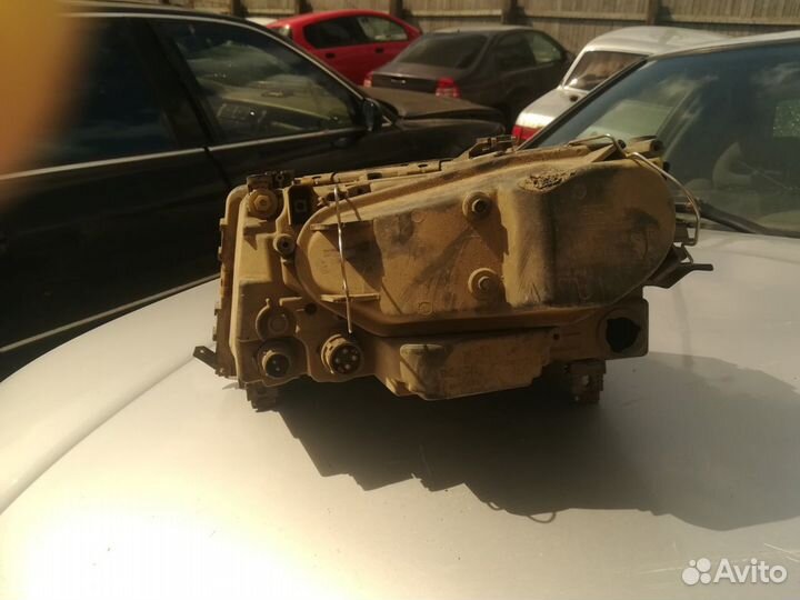 Фара правая audi A8 D2