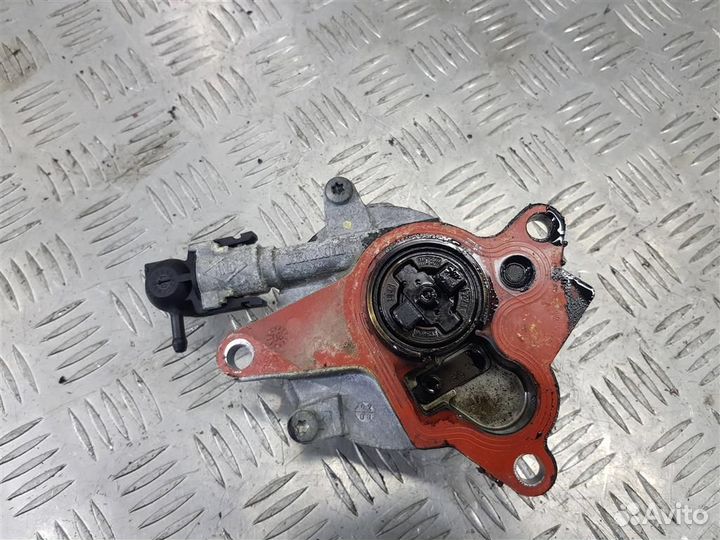 Насос вакуумный рено Trafic