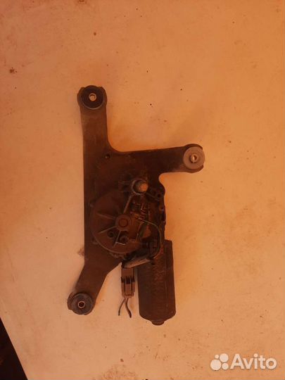 Mitsubishi Carisma моторчик дворников перед зад