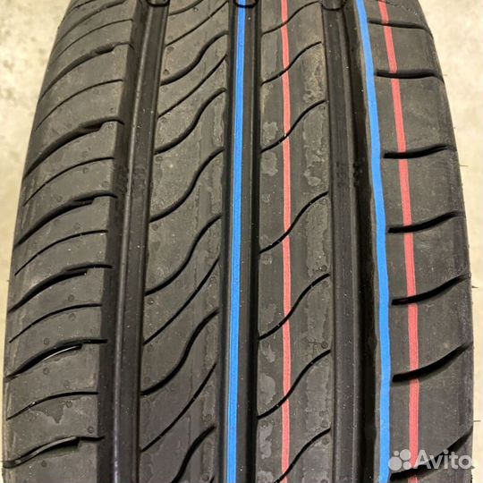 Viatti Strada 2 (V-134) 205/50 R17