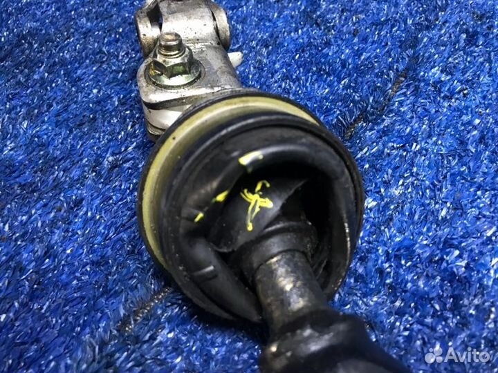 Рулевой кардан Infiniti Fx35