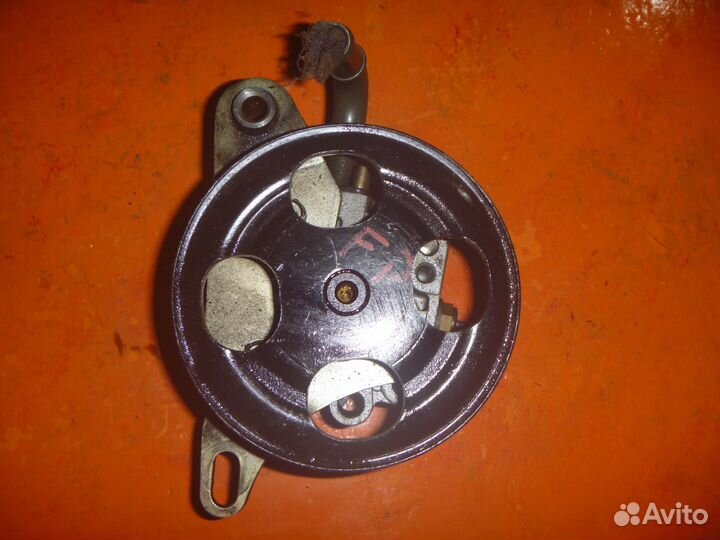 Насос гидроуселителя мазда FP, FS