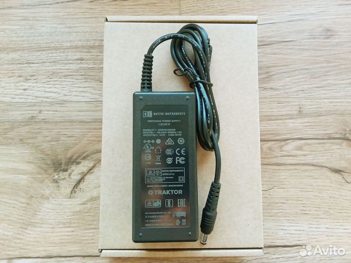 Блок питания для Traktor Kontrol S2 MK1 (40W)