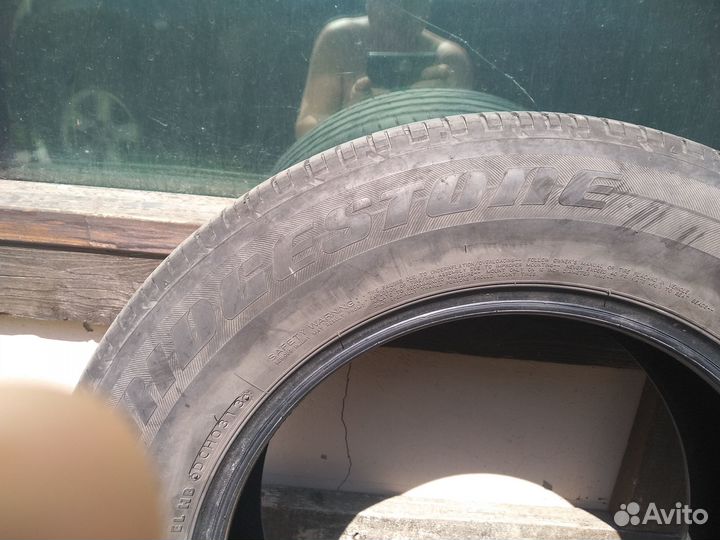 Bridgestone Dueler H/P 215/65 R16 98H