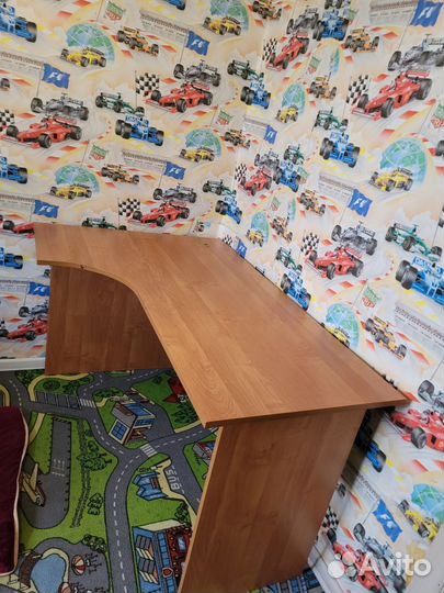 Компьютерный стол бу