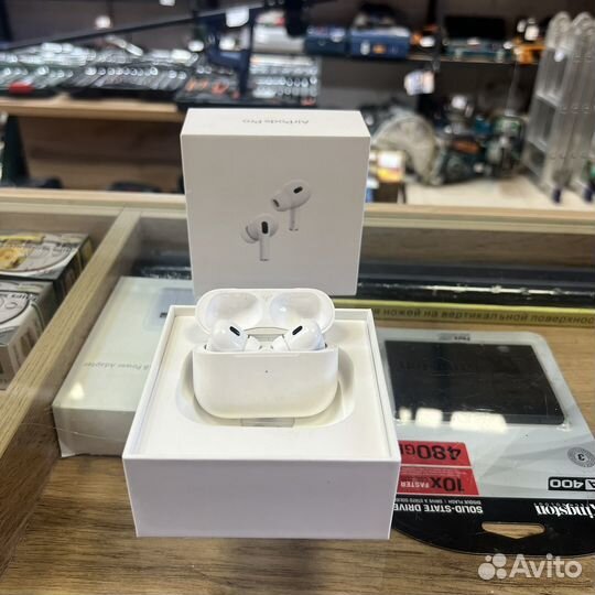 Apple AirPods Pro 2